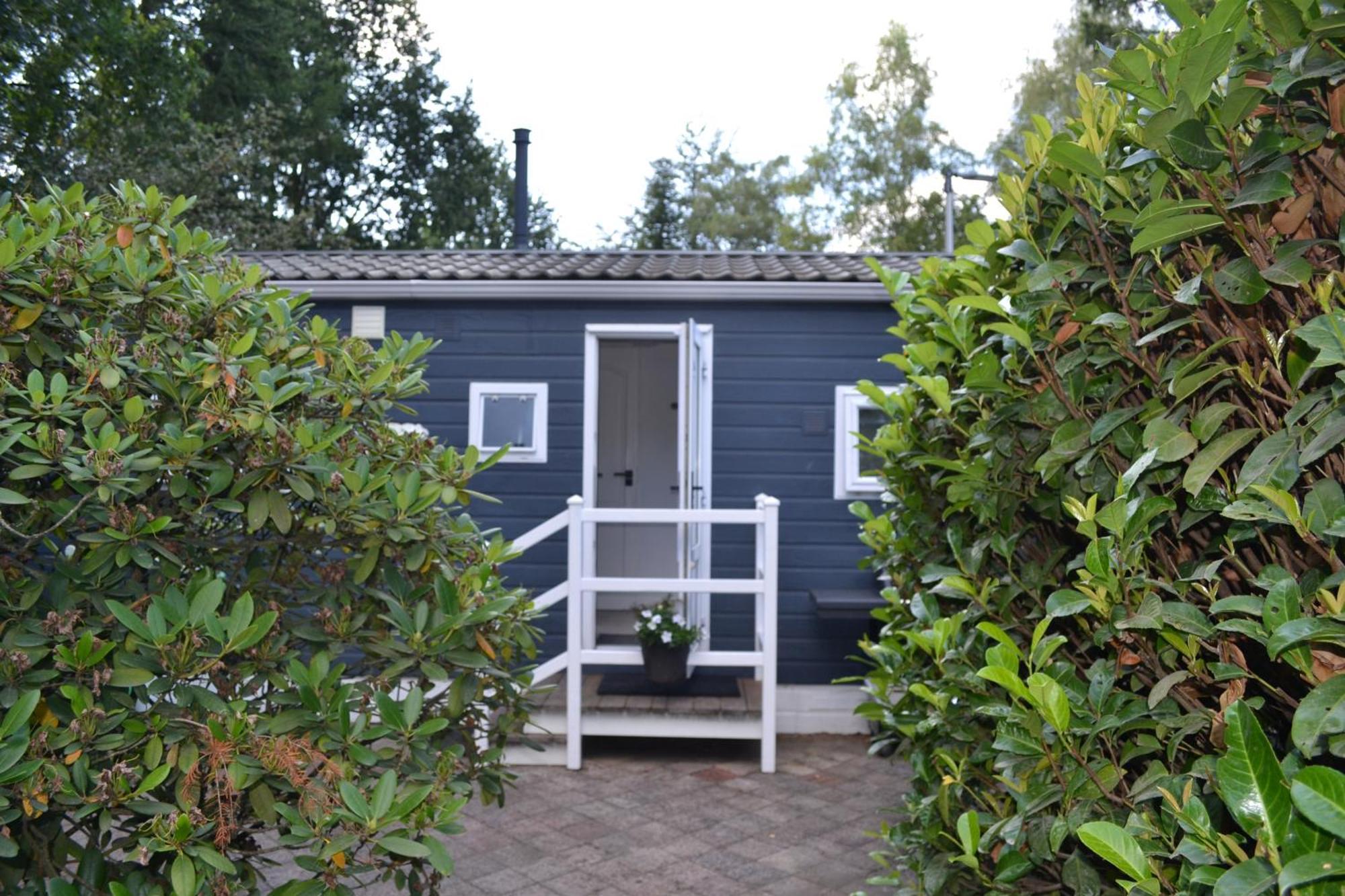 Modern Chalet In De Bossen Van De Veluwe Epe Luaran gambar
